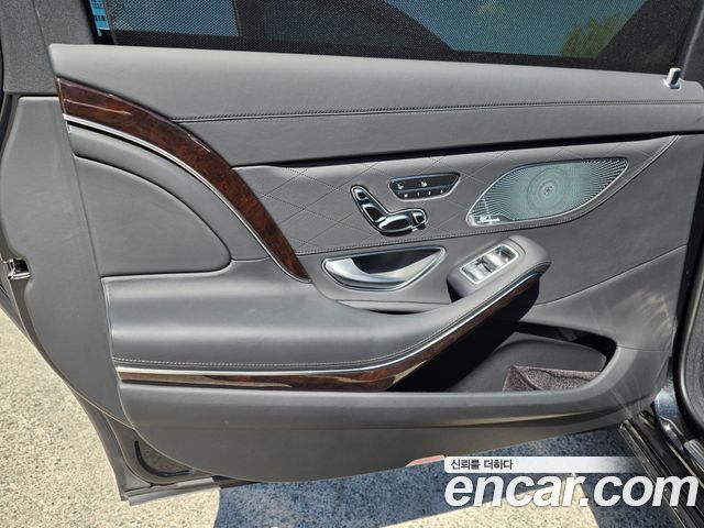 Mercedes-Benz S-Class (W222) Maybach S560 2020 — фото 21
