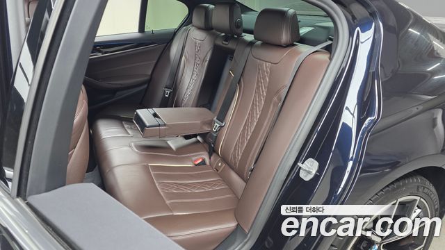 BMW 5 Series (G30) 530e M Sport 2021 — фото 12