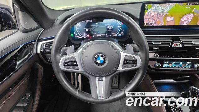 BMW 5 Series (G30) 530e M Sport 2021 — фото 14