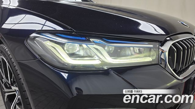 BMW 5 Series (G30) 530e M Sport 2021 — фото 22