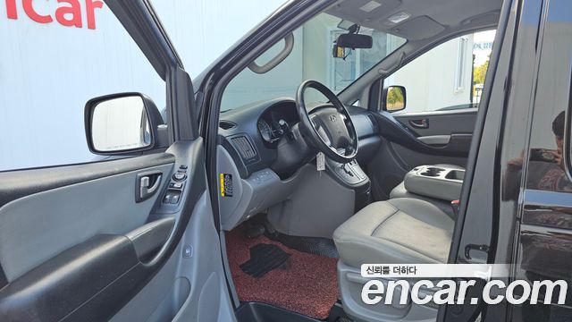 Hyundai Grand Starex Van 3-Seater Smart 2020 — фото 10