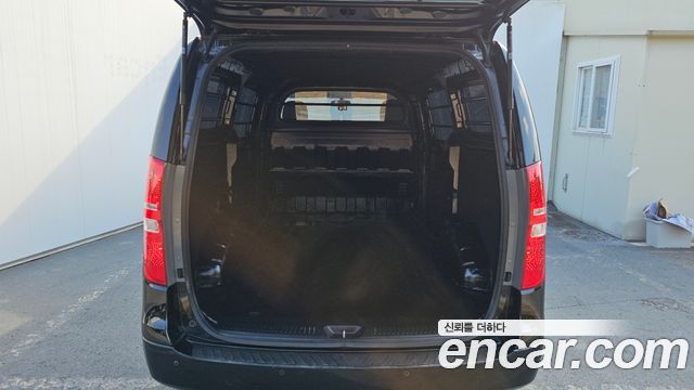 Hyundai Grand Starex Van 3-Seater Smart 2020 — фото 20