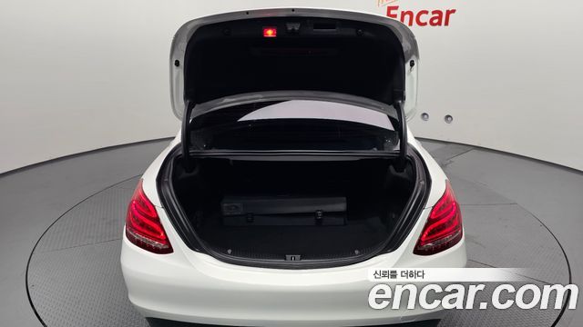Mercedes-Benz C-Class (W205) C200 Avantgarde 2016 — фото 20