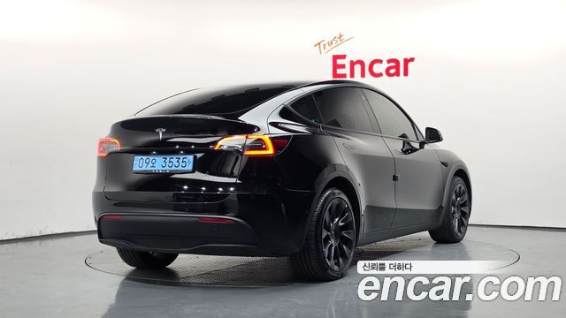 Tesla Model Y Long Range AWD 2022 — фото 2