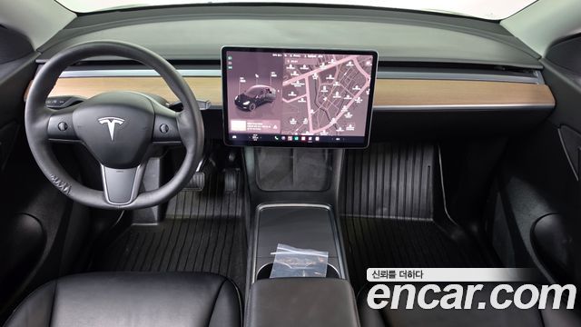 Tesla Model Y Long Range AWD 2022 — фото 7