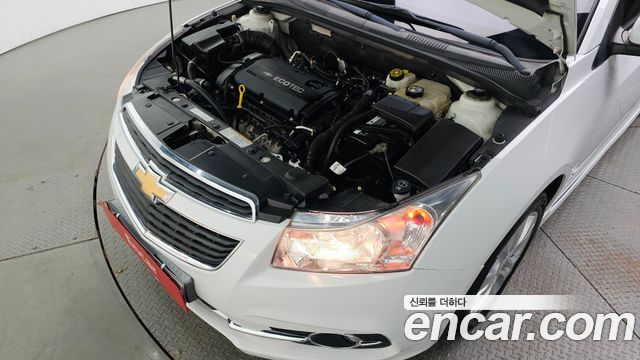 Chevrolet Cruze 1.8 LTZ+ 2014 — фото 6