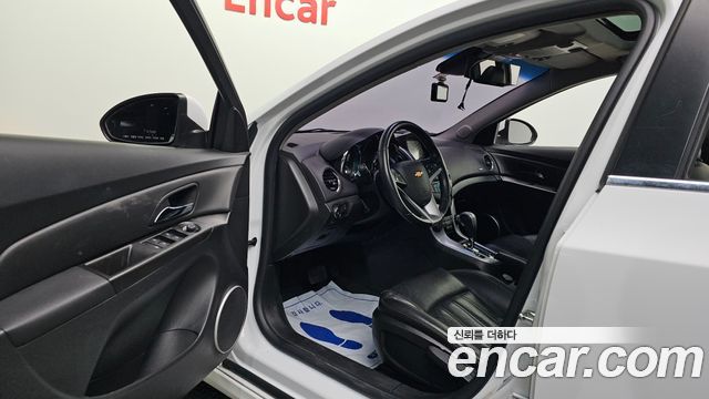Chevrolet Cruze 1.8 LTZ+ 2014 — фото 10