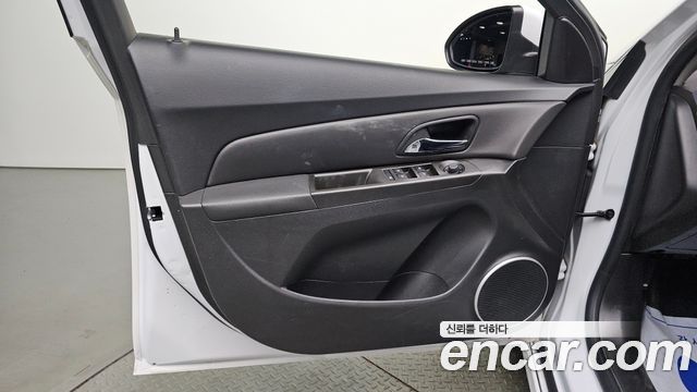 Chevrolet Cruze 1.8 LTZ+ 2014 — фото 24