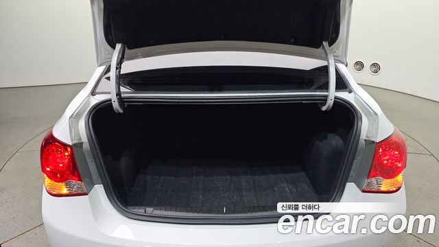 Chevrolet Cruze 1.8 LTZ+ 2014 — фото 28