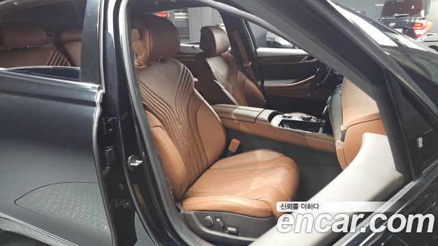 Genesis G80 (RG3) Gasoline 2.5 Turbo AWD 2024 — фото 10