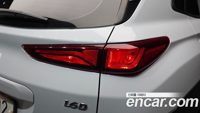 Hyundai Kona Diesel 1.6 2WD Modern 2018 — фото 23