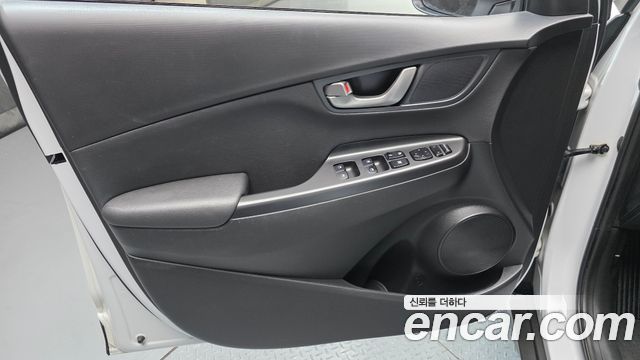 Hyundai Kona Diesel 1.6 2WD Modern 2018 — фото 24