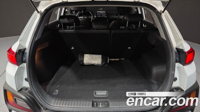 Hyundai Kona Diesel 1.6 2WD Modern 2018 — фото 30