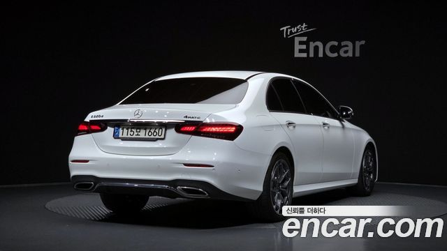Mercedes-Benz E-Class (W213) E220d 4MATIC AMG Line 2022 — фото 2