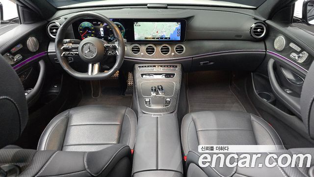 Mercedes-Benz E-Class (W213) E220d 4MATIC AMG Line 2022 — фото 7