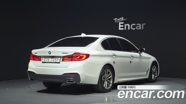 BMW 5 Series (G30) 530i xDrive M Sport Package 2018 — фото 2