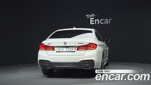 BMW 5 Series (G30) 530i xDrive M Sport Package 2018 — фото 4