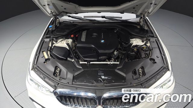 BMW 5 Series (G30) 530i xDrive M Sport Package 2018 — фото 6