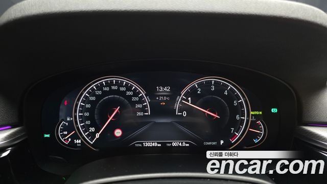 BMW 5 Series (G30) 530i xDrive M Sport Package 2018 — фото 8