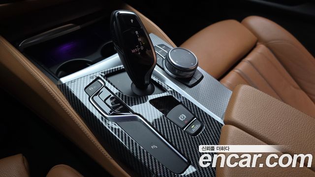 BMW 5 Series (G30) 530i xDrive M Sport Package 2018 — фото 9