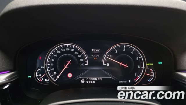 BMW 5 Series (G30) 530i xDrive M Sport Package 2018 — фото 18