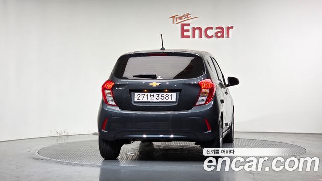 Chevrolet Spark LT 2021 — фото 4