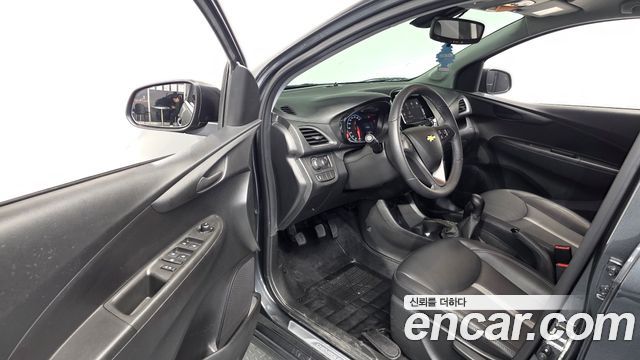 Chevrolet Spark LT 2021 — фото 10