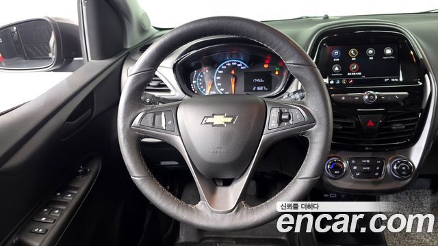Chevrolet Spark LT 2021 — фото 13