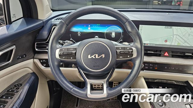 Kia Sportage (V) LPG 2.0 2WD Signature 2023 — фото 13