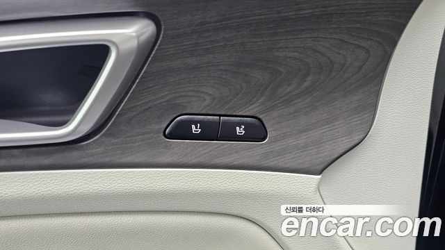 Kia Sportage (V) LPG 2.0 2WD Signature 2023 — фото 17