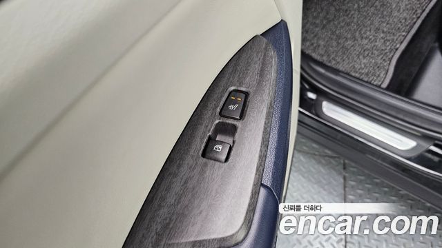 Kia Sportage (V) LPG 2.0 2WD Signature 2023 — фото 29