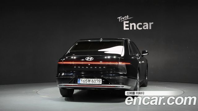 Hyundai Grandeur (GN7) 2,5 Gasoline 2WD Exclusive 2023 — фото 4