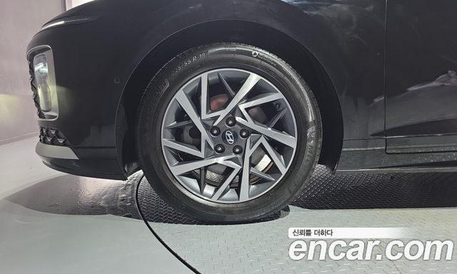 Hyundai Grandeur (GN7) 2,5 Gasoline 2WD Exclusive 2023 — фото 5