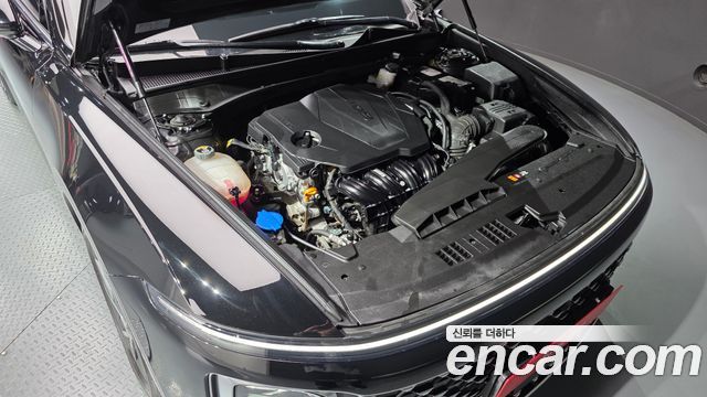 Hyundai Grandeur (GN7) 2,5 Gasoline 2WD Exclusive 2023 — фото 6