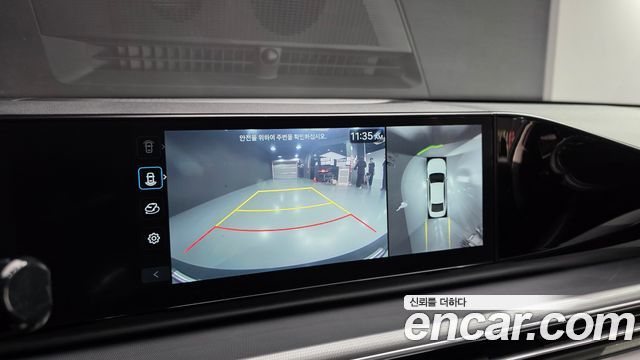 Hyundai Grandeur (GN7) 2,5 Gasoline 2WD Exclusive 2023 — фото 14