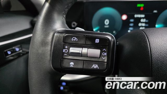 Hyundai Grandeur (GN7) 2,5 Gasoline 2WD Exclusive 2023 — фото 30