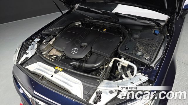 Mercedes-Benz C-Class (W205) C220 d 4MATIC Coupe 2019 — фото 6