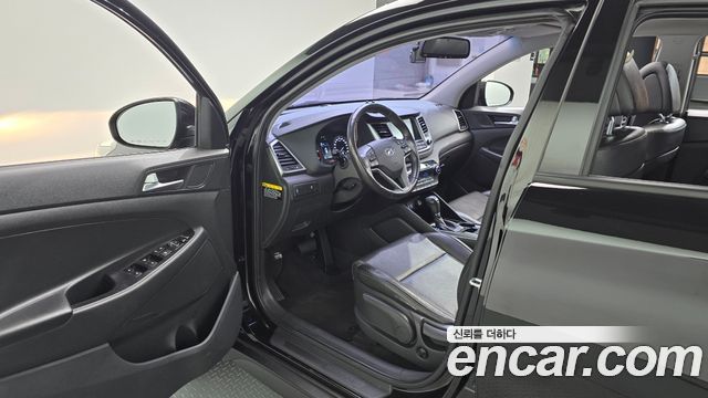 Hyundai Tucson Diesel 1.7 2WD Modern 2017 — фото 10