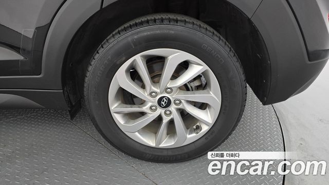 Hyundai Tucson Diesel 1.7 2WD Modern 2017 — фото 21