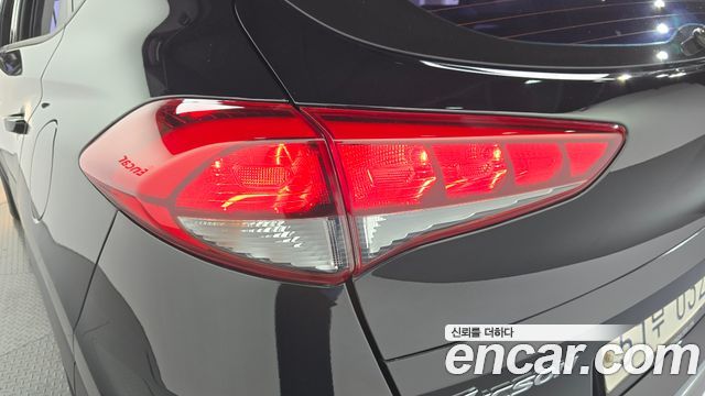 Hyundai Tucson Diesel 1.7 2WD Modern 2017 — фото 23