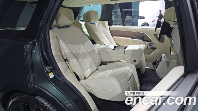 Land Rover Range Rover (V) P530 Autobiography Long Wheel Base 2026 — фото 11