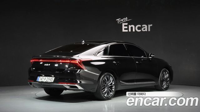 Kia K8 2.5 Gasoline 2WD Signature Special 2023 — фото 2