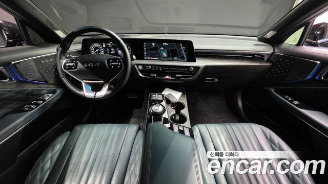 Kia K8 2.5 Gasoline 2WD Signature Special 2023 — фото 7