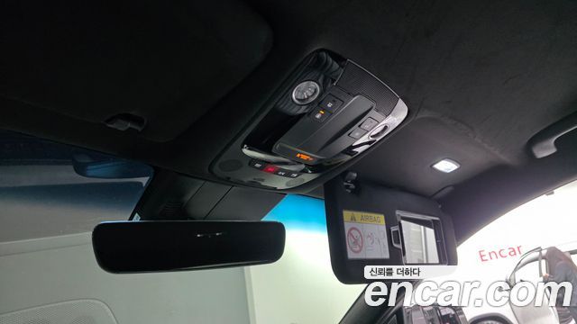 Kia K8 2.5 Gasoline 2WD Signature Special 2023 — фото 23