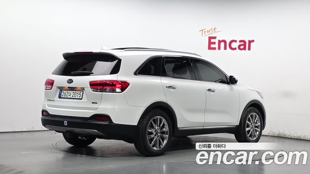 Kia Sorento Diesel 2.0 2WD Noblesse Special 2016 — фото 2