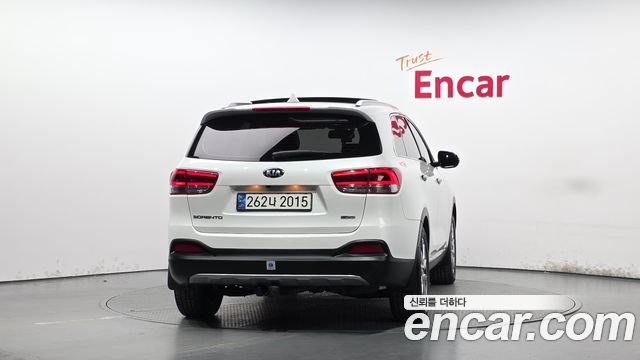 Kia Sorento Diesel 2.0 2WD Noblesse Special 2016 — фото 4