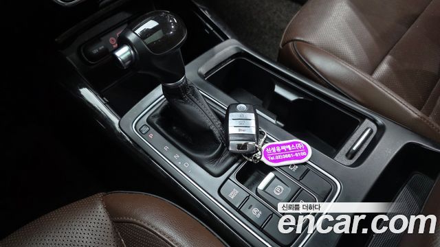 Kia Sorento Diesel 2.0 2WD Noblesse Special 2016 — фото 9