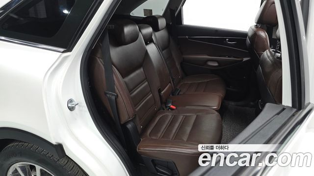 Kia Sorento Diesel 2.0 2WD Noblesse Special 2016 — фото 15