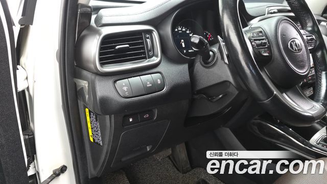 Kia Sorento Diesel 2.0 2WD Noblesse Special 2016 — фото 17