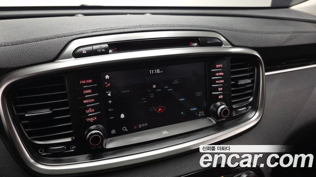 Kia Sorento Diesel 2.0 2WD Noblesse Special 2016 — фото 19